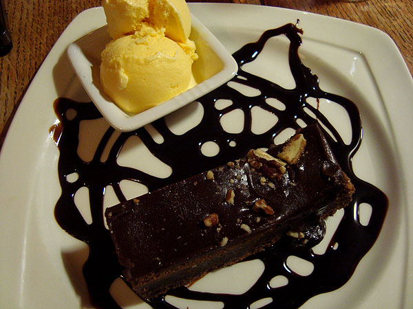 elephanthousebrownie